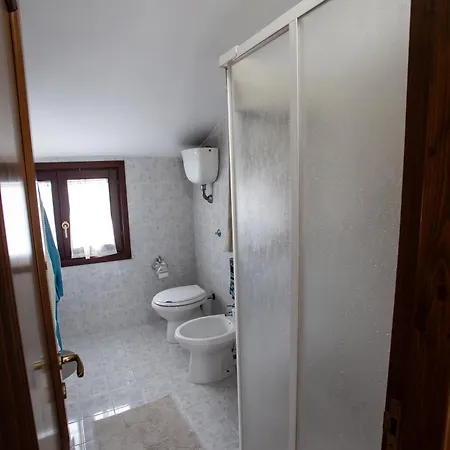 Semesterbostad Guest Art In Gallura - Ixihome