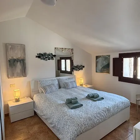 Guest Art In Gallura - Ixihome Aggius