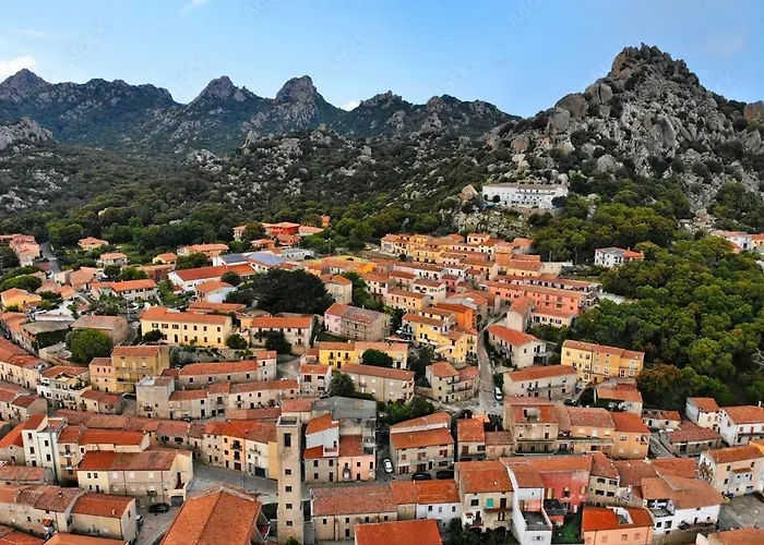 Tatil Evi Guest Art In Gallura - Ixihome Aggius